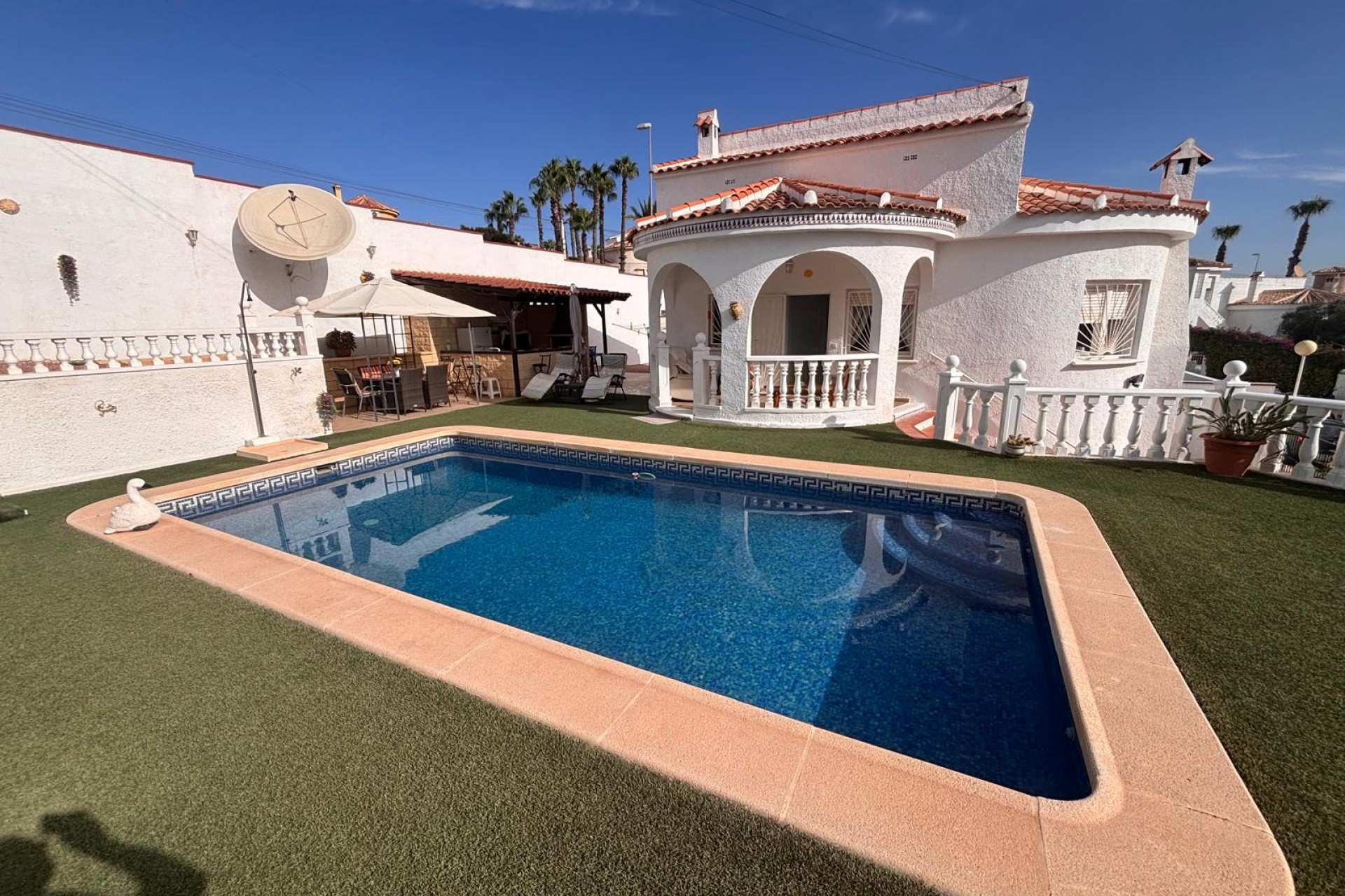 Resale - Villa -
Ciudad Quesada - Costa Blanca