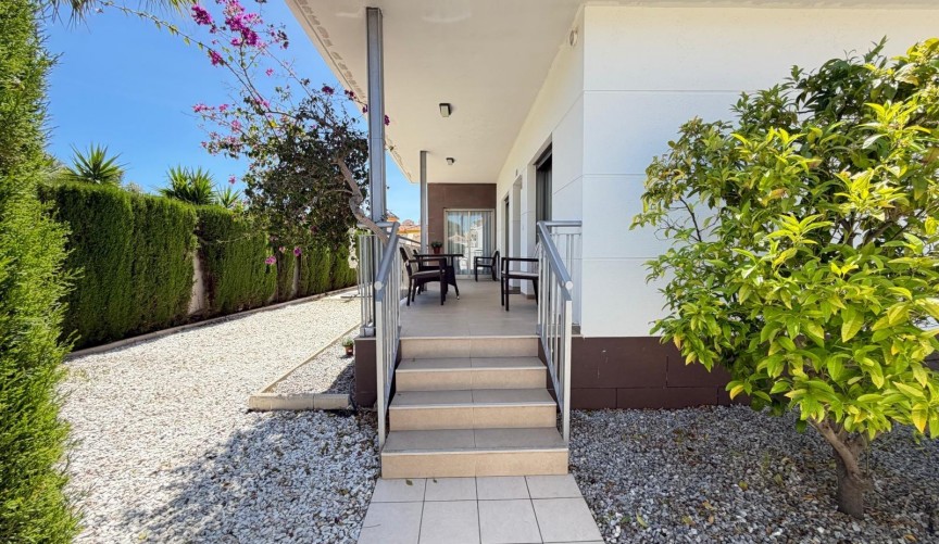 Resale - Villa -
Ciudad Quesada - Dona Pepa