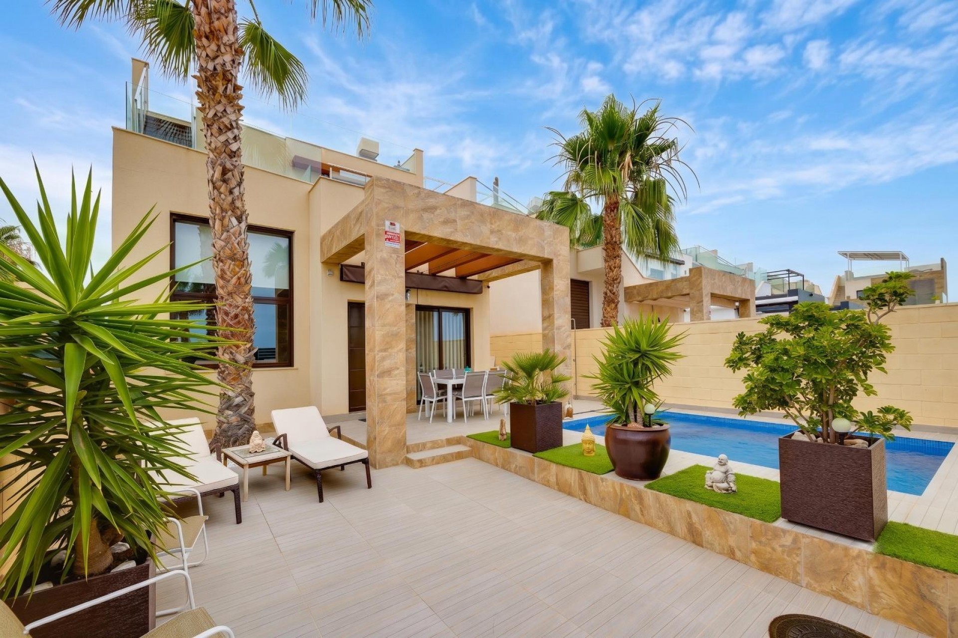 Resale - Villa -
Ciudad Quesada - Pueblo Bravo