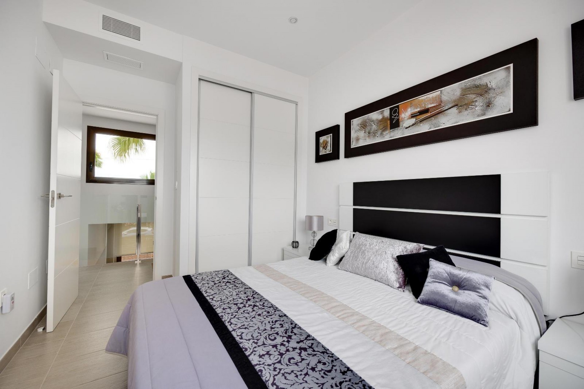 Resale - Villa -
Ciudad Quesada - Pueblo Bravo