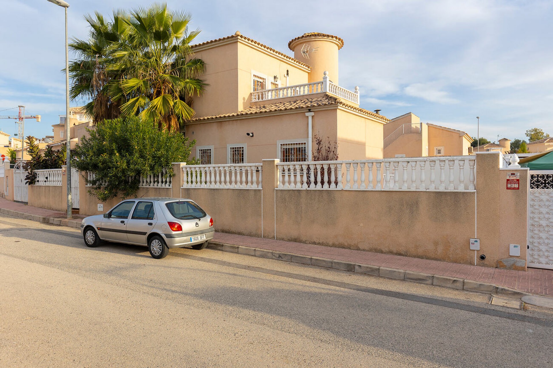 Resale - Villa -
Ciudad Quesada