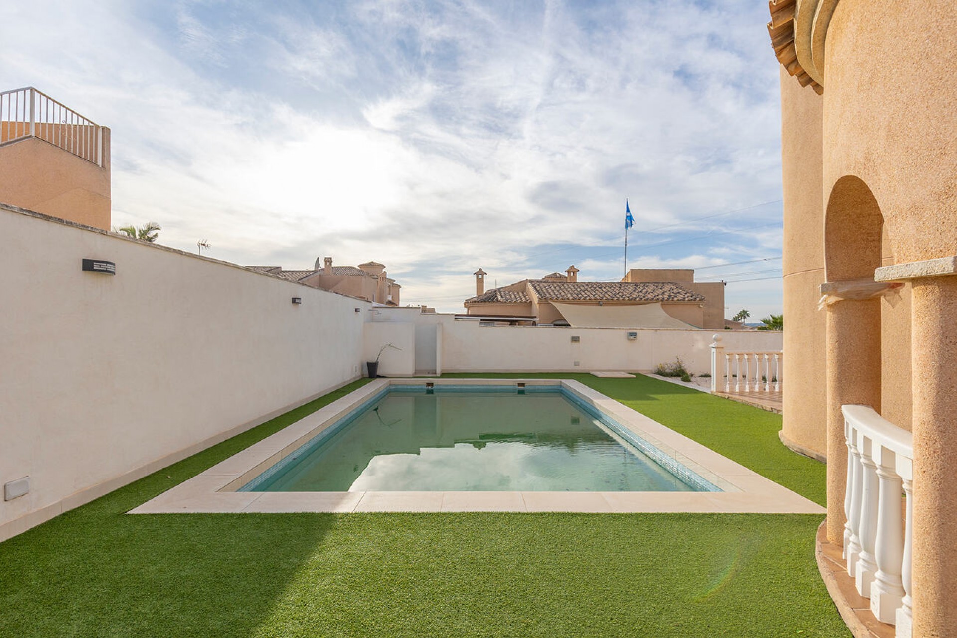 Resale - Villa -
Ciudad Quesada