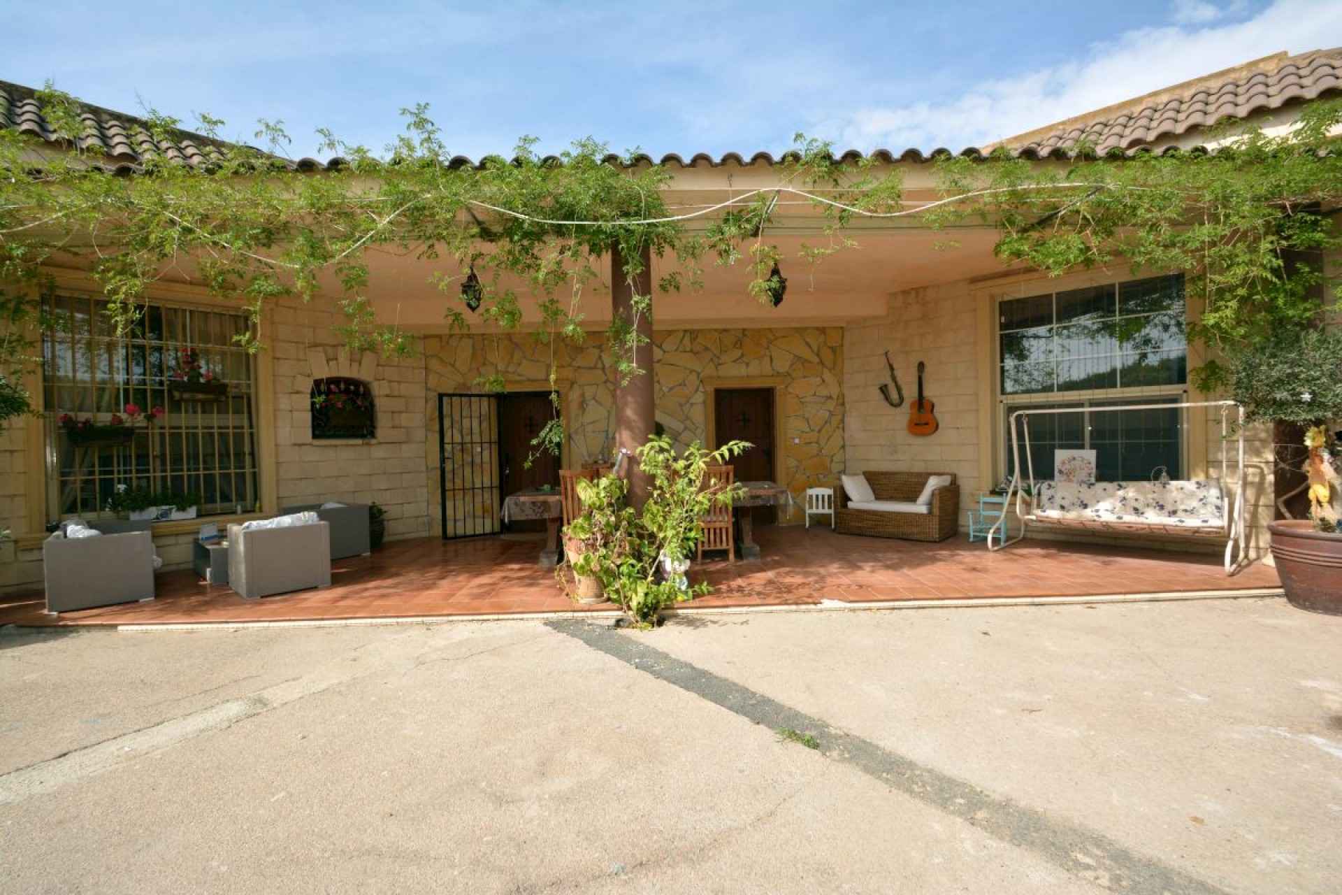 Resale - Villa -
Crevillent - Inland