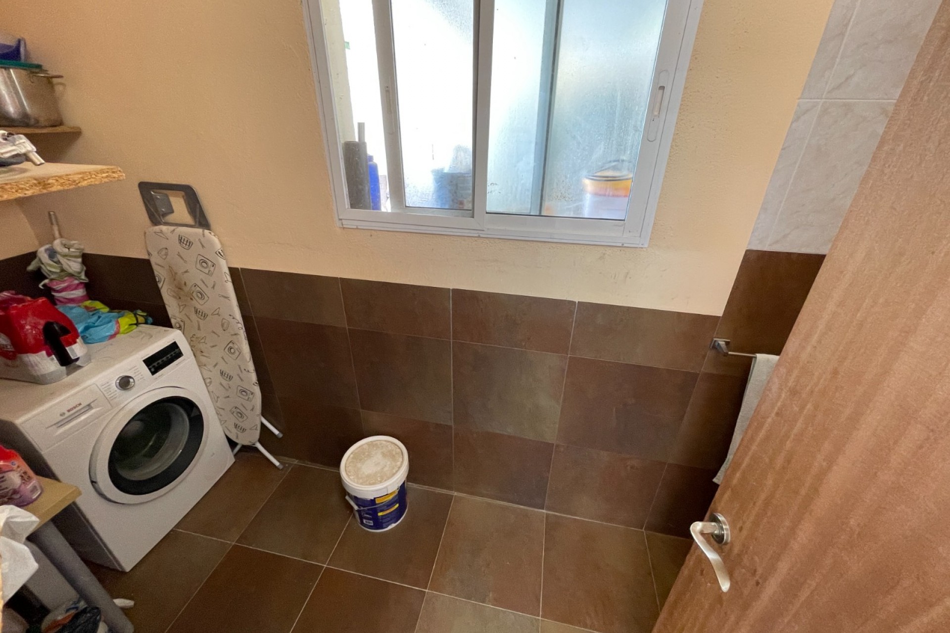 Resale - Villa -
Crevillent - Inland