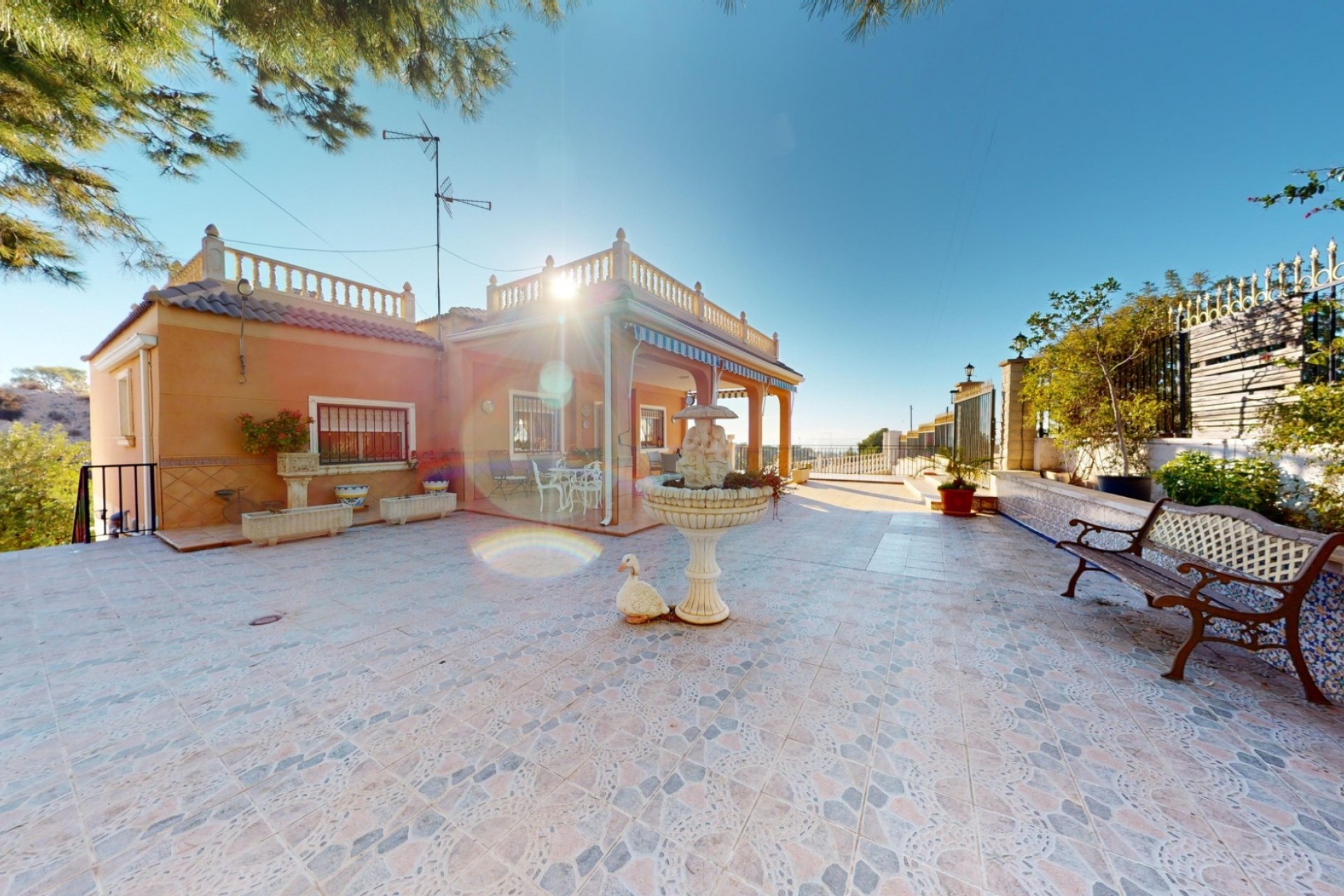 Resale - Villa -
Crevillent - Inland