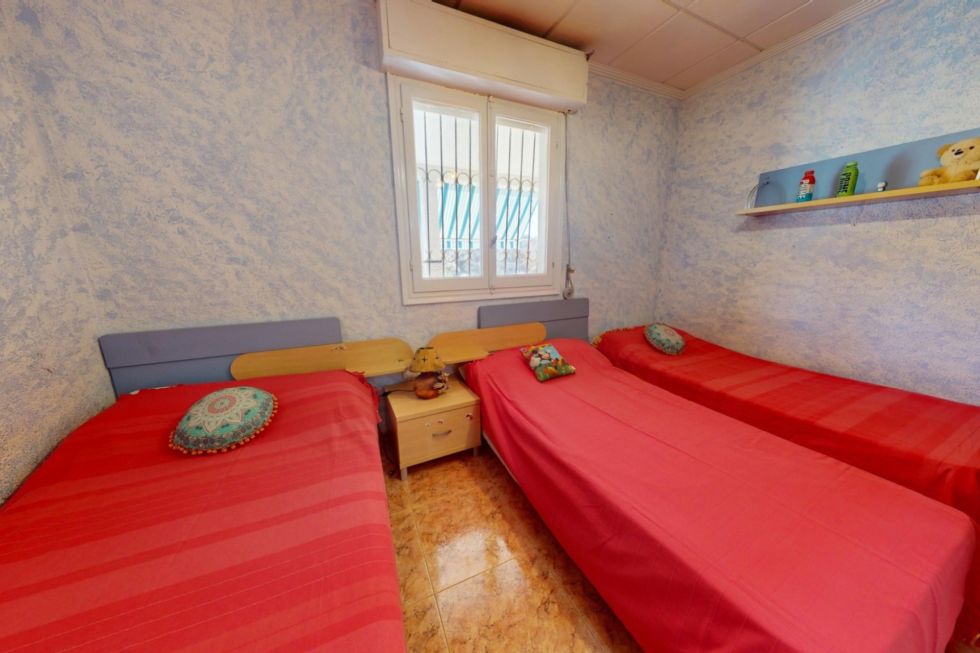 Resale - Villa -
Crevillent - Inland