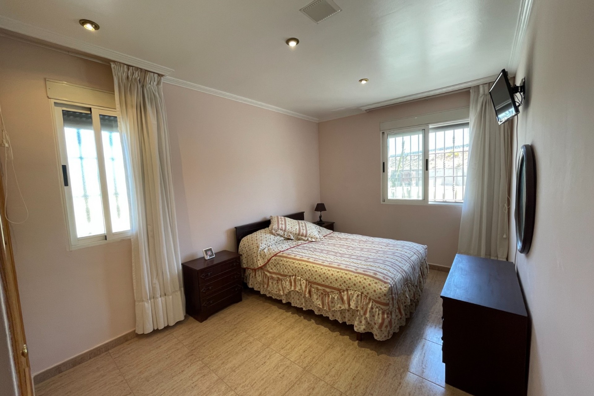 Resale - Villa -
Crevillent - Inland