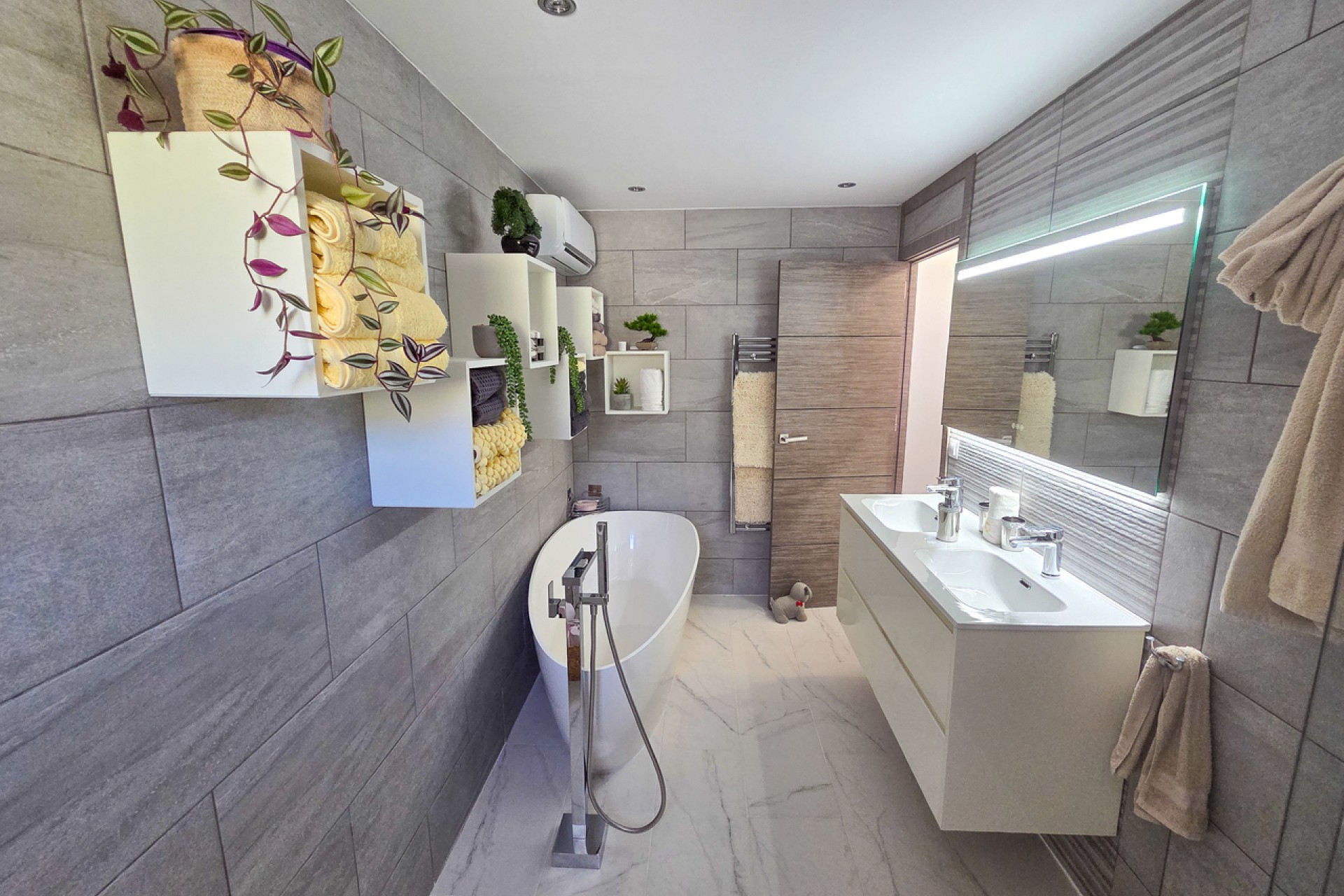Resale - Villa -
Crevillent - Inland