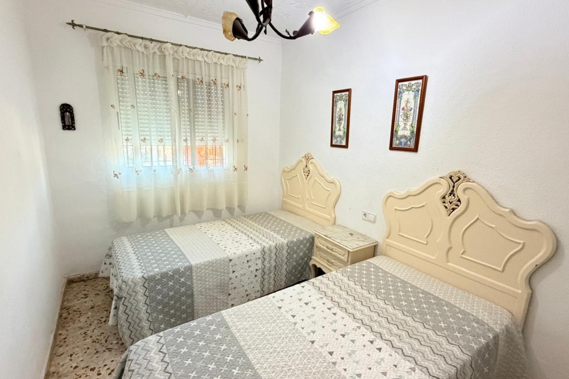 Resale - Villa -
Crevillent - Inland