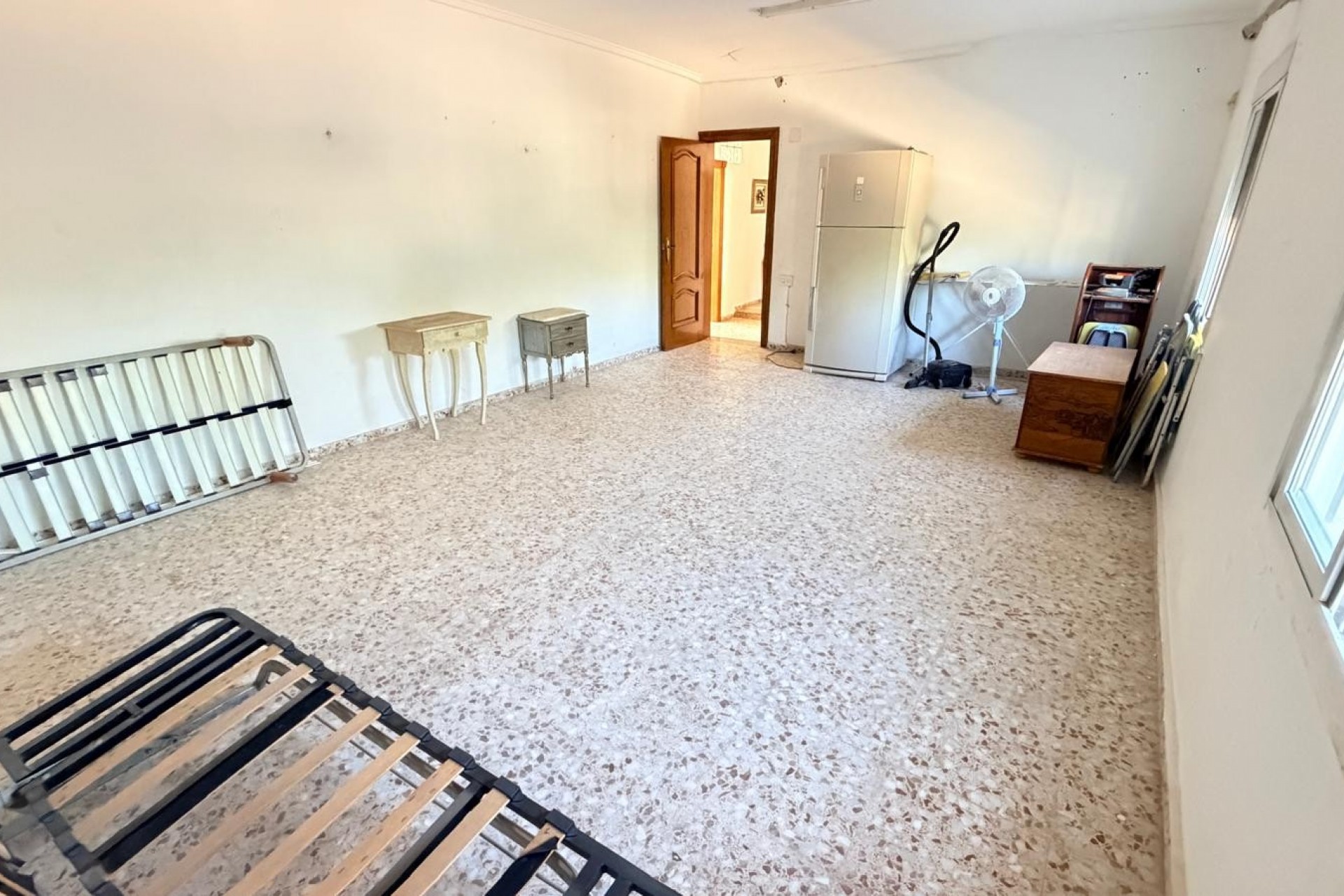 Resale - Villa -
Crevillent - Inland
