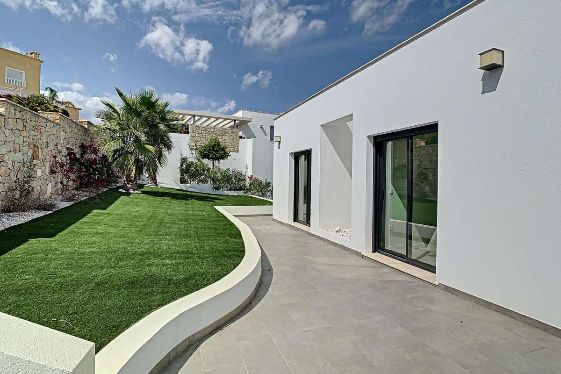 Resale - Villa -
Cumbre del Sol - Costa Blanca