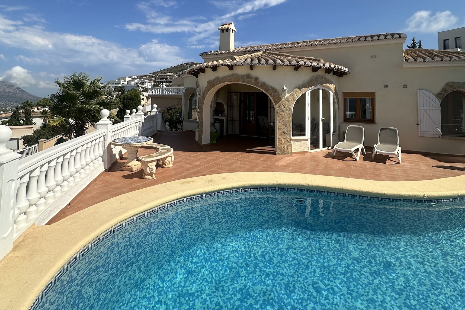 Resale - Villa -
Cumbre del Sol - Costa Blanca