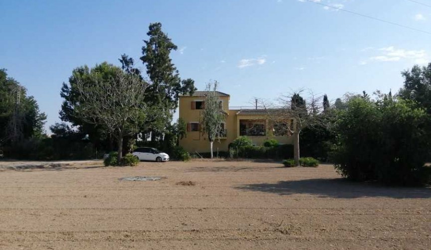 Resale - Villa -
Daya Nueva - Costa Blanca