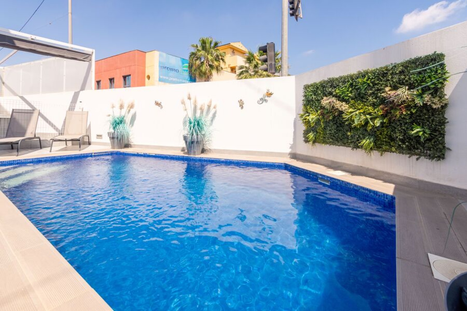 Resale - Villa -
Daya Vieja - Costa Blanca