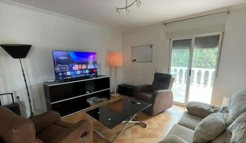 Resale - Villa -
Daya Vieja - Costa Blanca