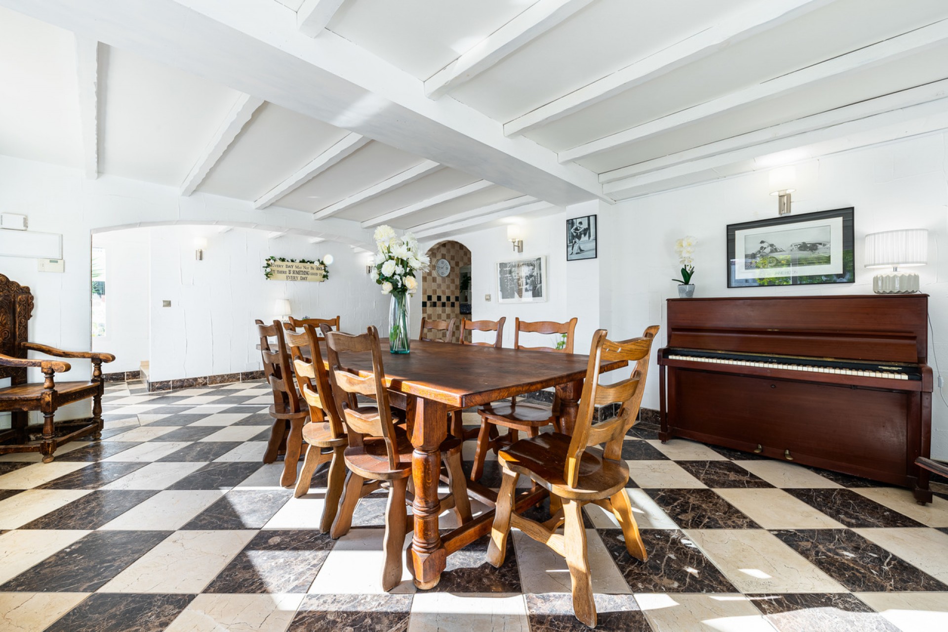 Resale - Villa -
Dehesa de Campoamor - Costa Blanca