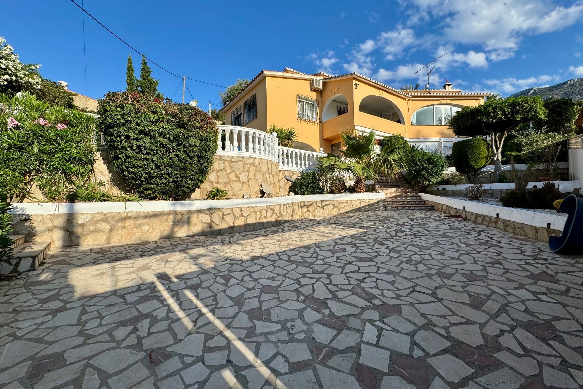 Resale - Villa -
Denia - Costa Blanca