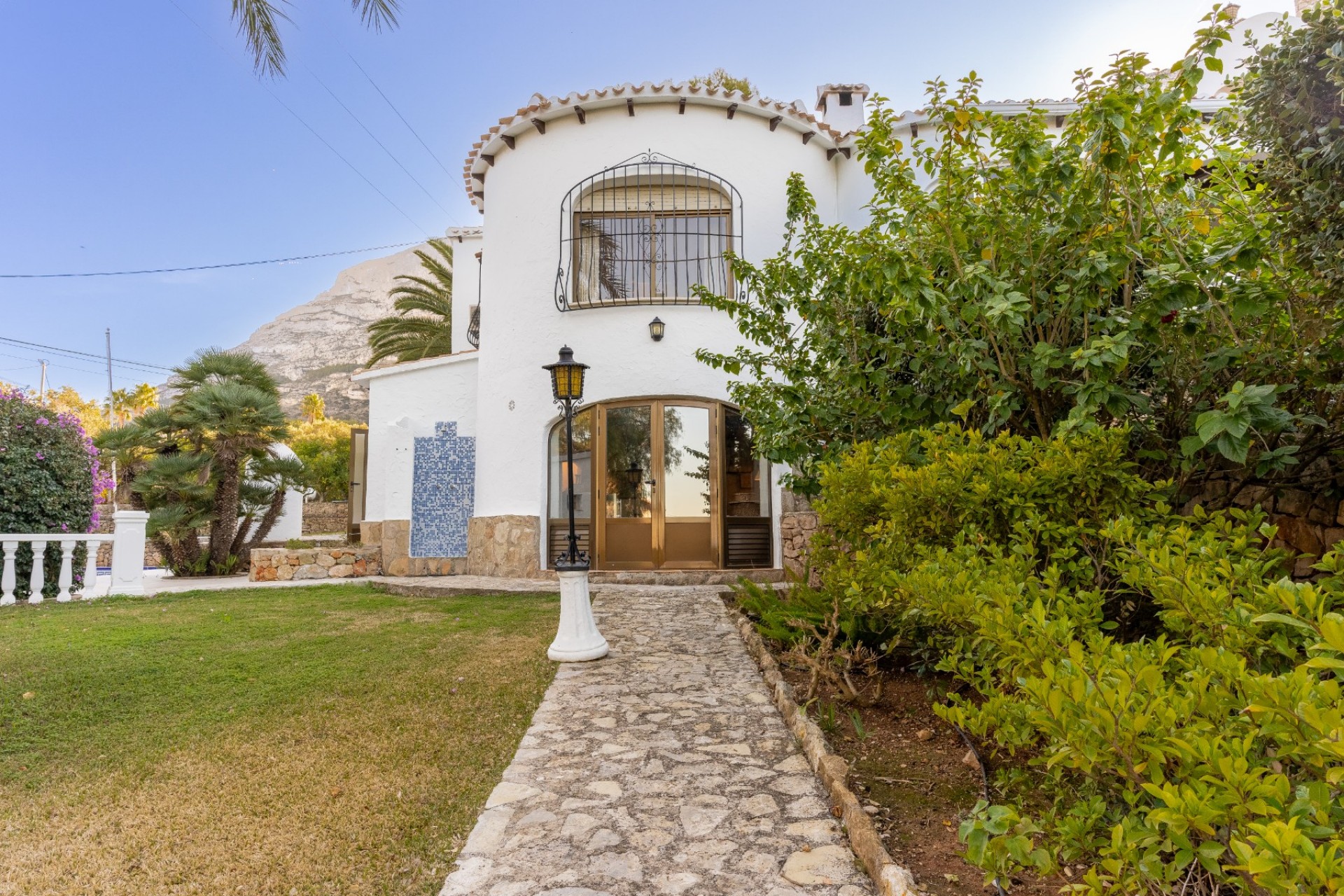 Resale - Villa -
Denia - Costa Blanca