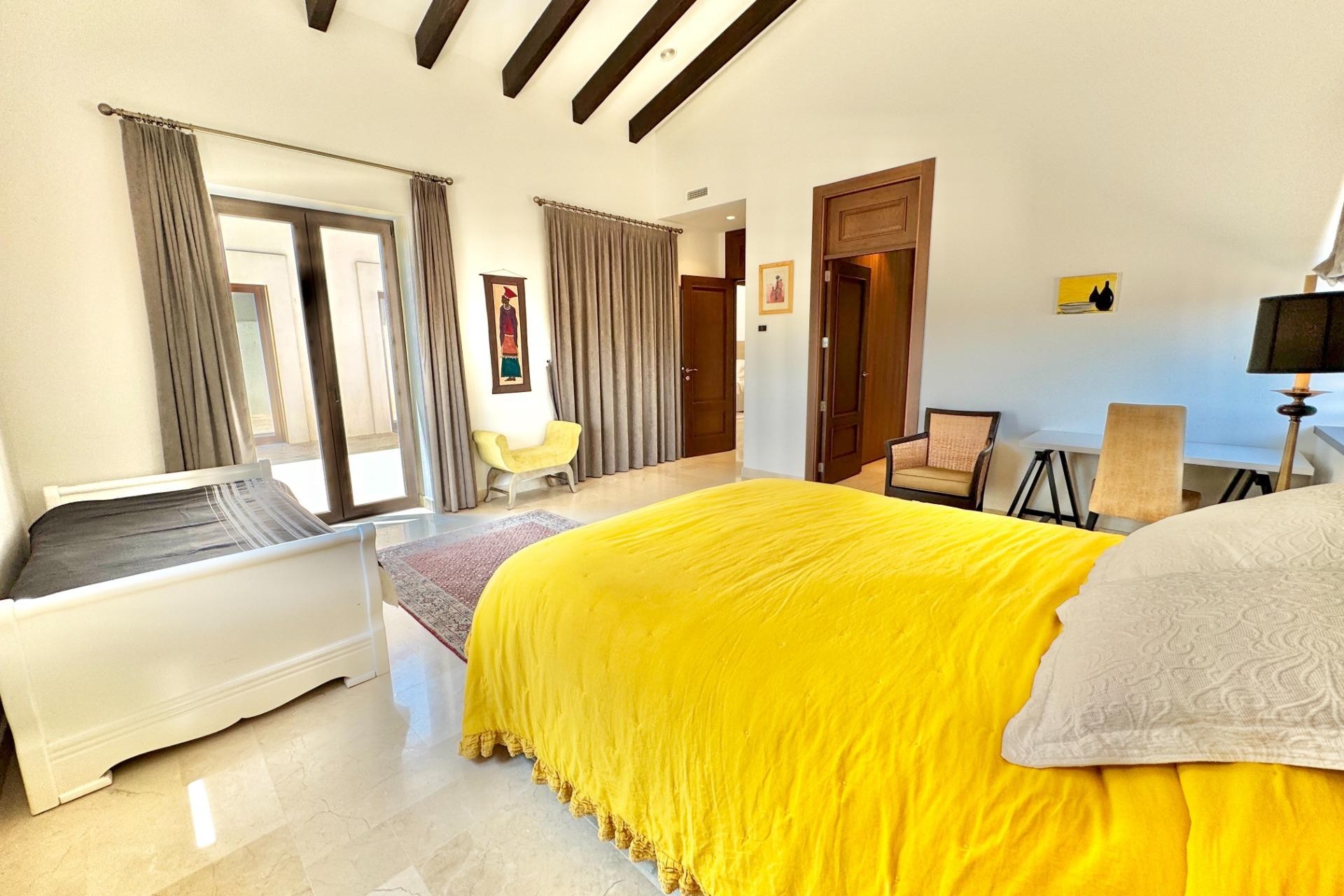 Resale - Villa -
Dolores - Comunidad Valenciana