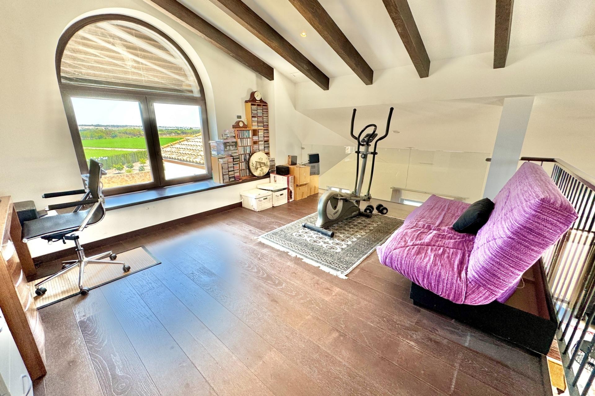 Resale - Villa -
Dolores - Comunidad Valenciana