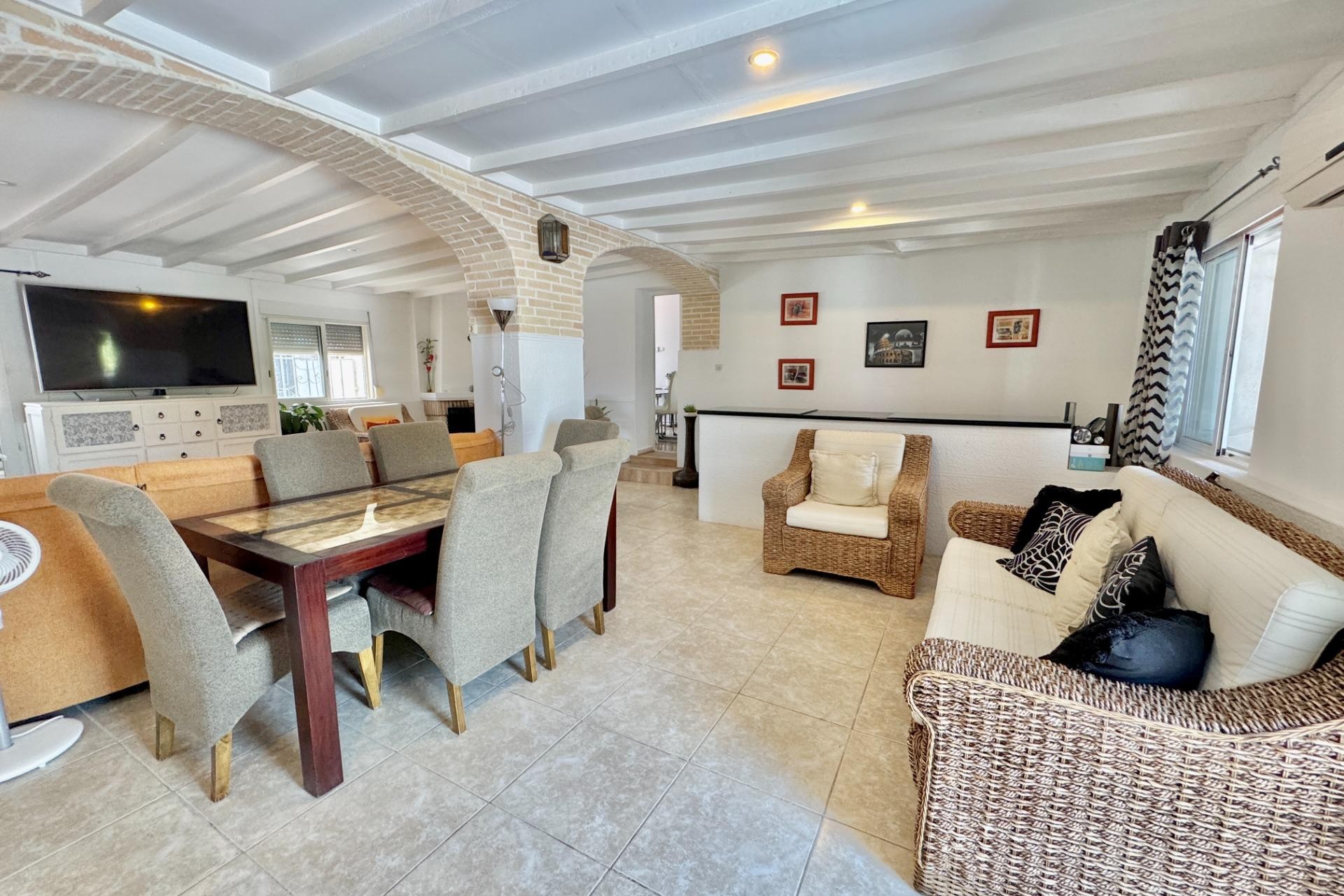 Resale - Villa -
Dolores - Comunidad Valenciana