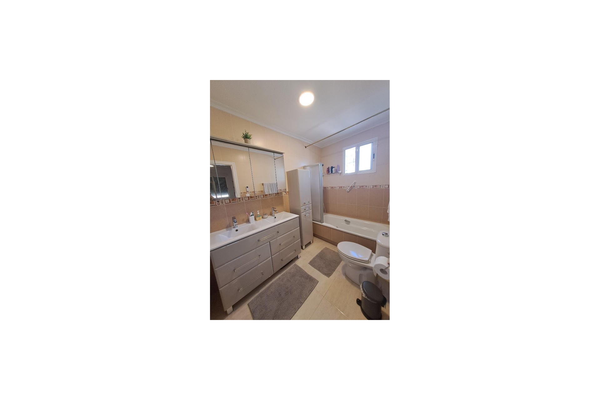 Resale - Villa -
Dolores - Costa Blanca