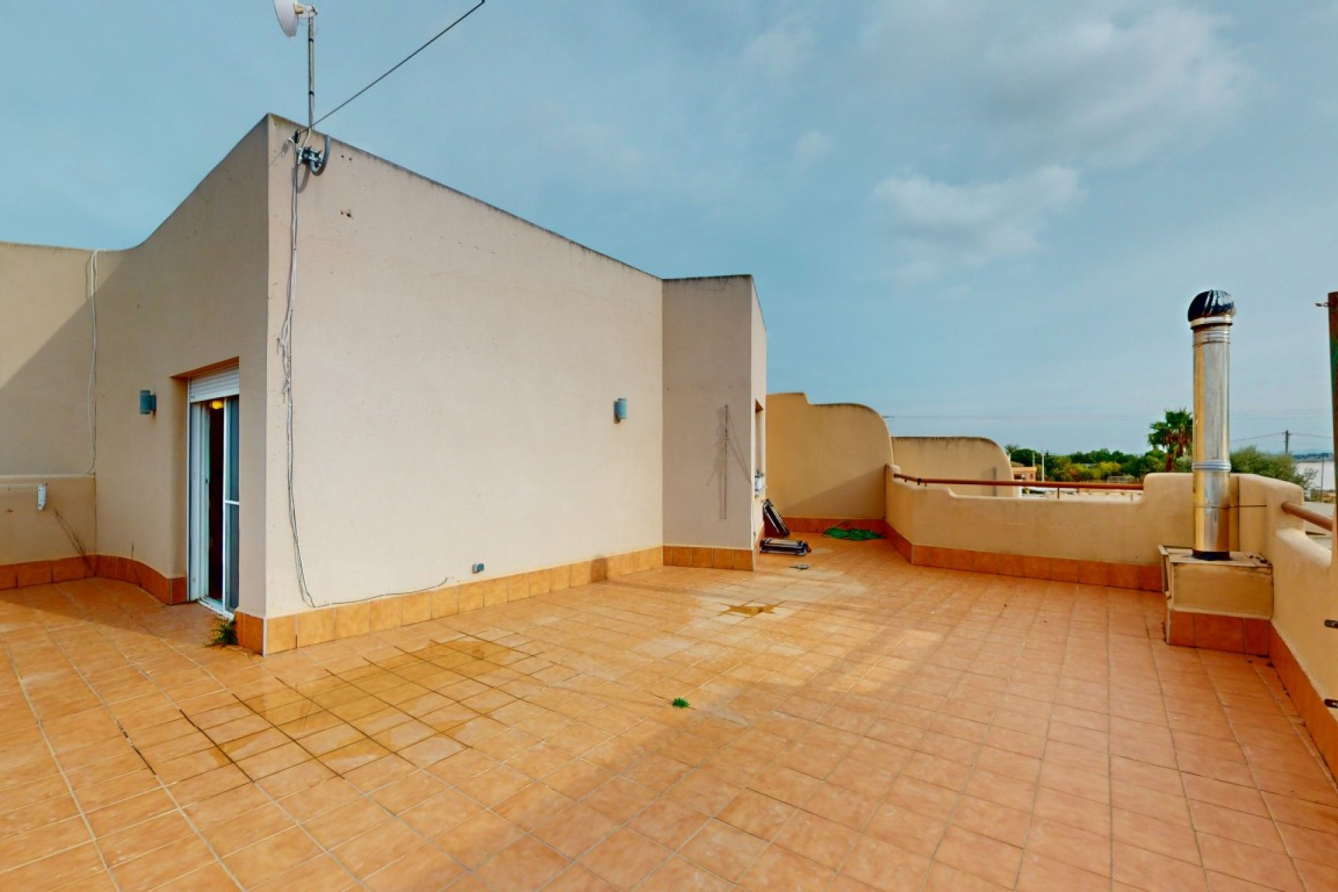 Resale - Villa -
Dolores de Pacheco - Inland