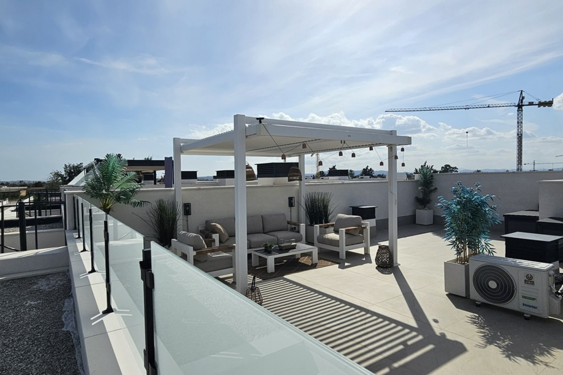 Resale - Villa -
Dolores - Sector 4