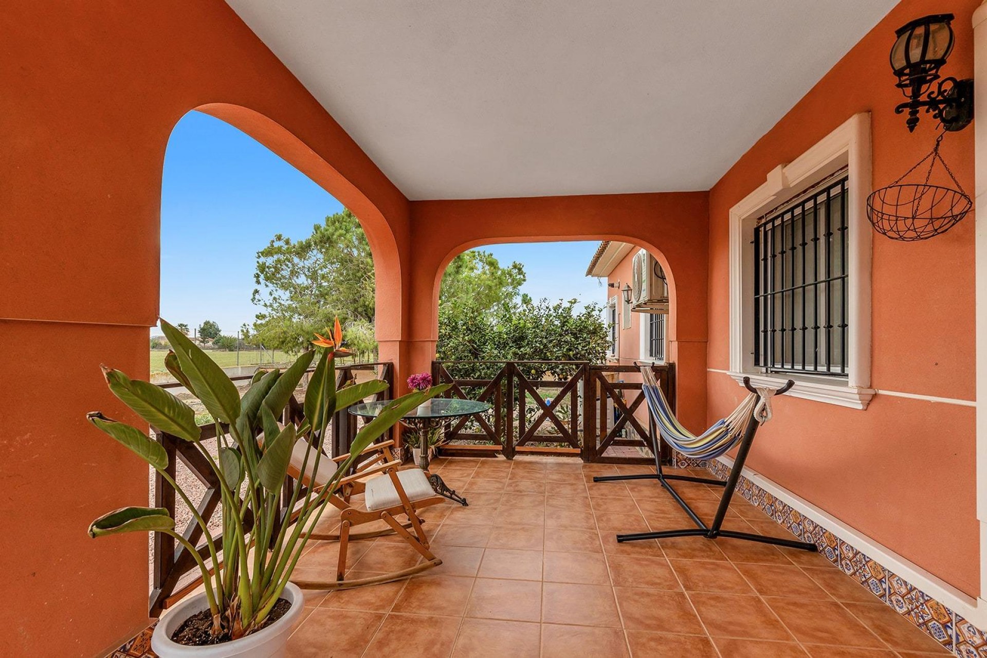 Resale - Villa -
Dolores - Vereda Del Pozo