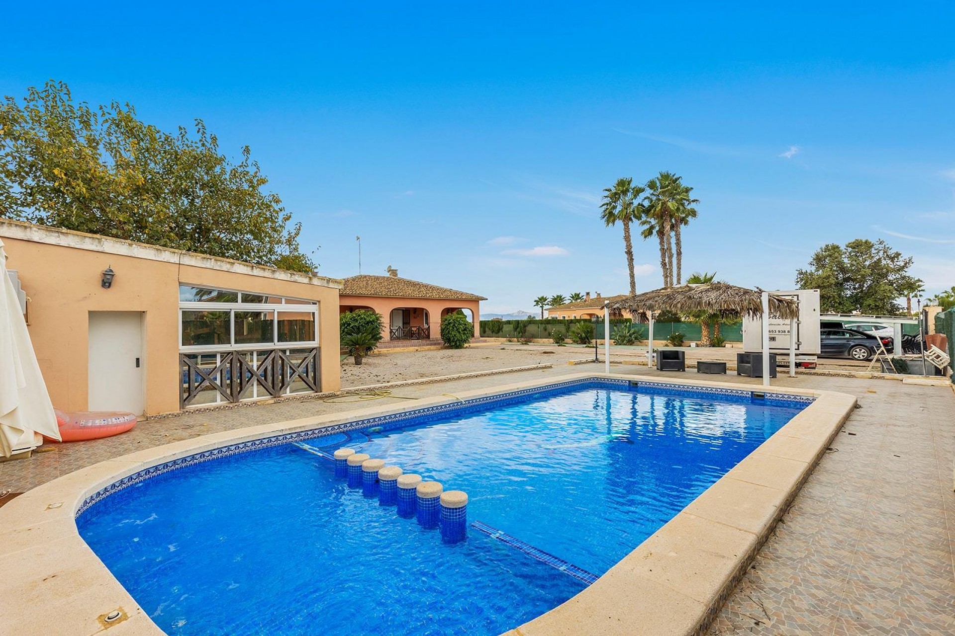 Resale - Villa -
Dolores - Vereda Del Pozo