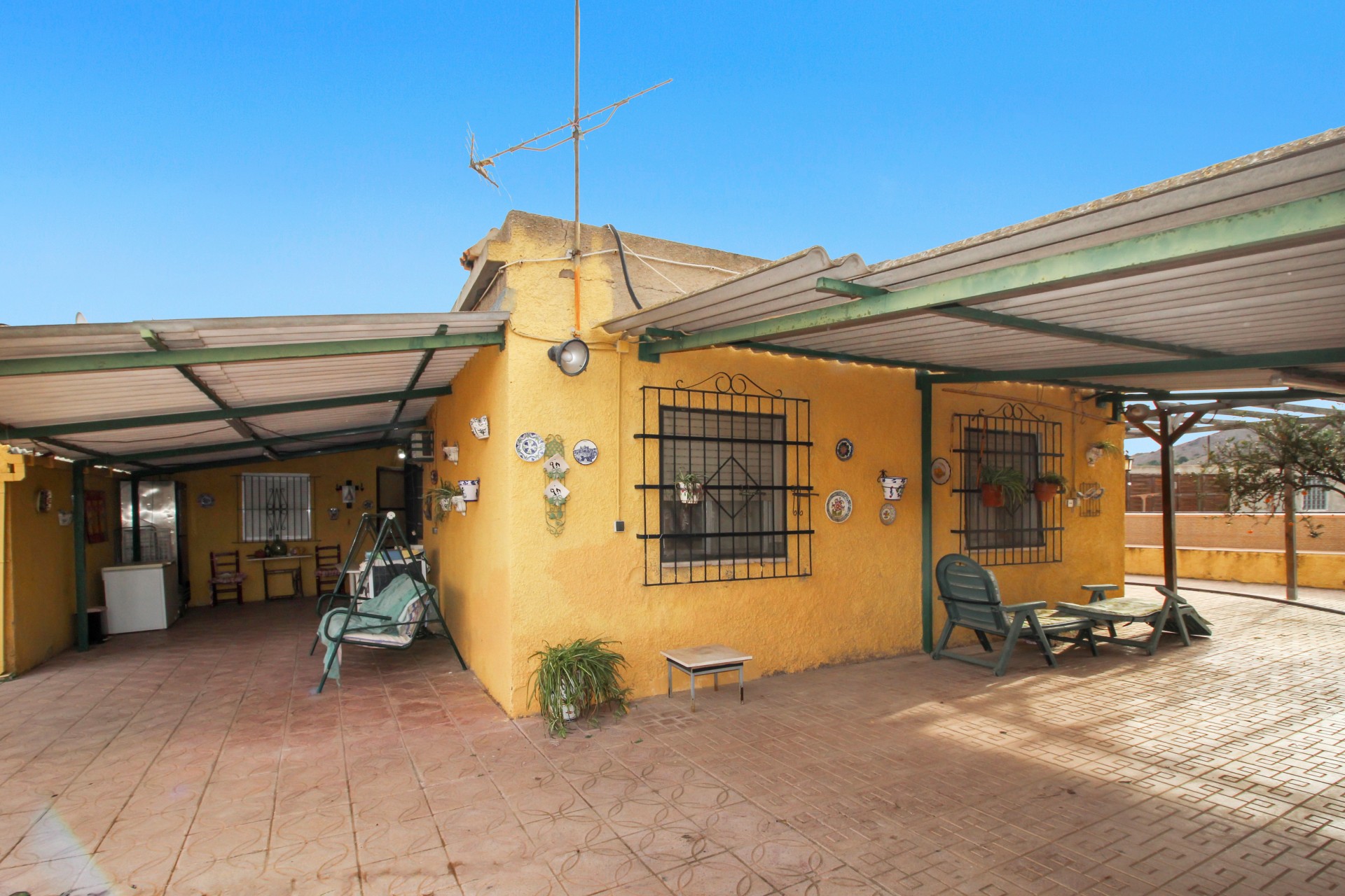 Resale - Villa -
El Algar - Inland