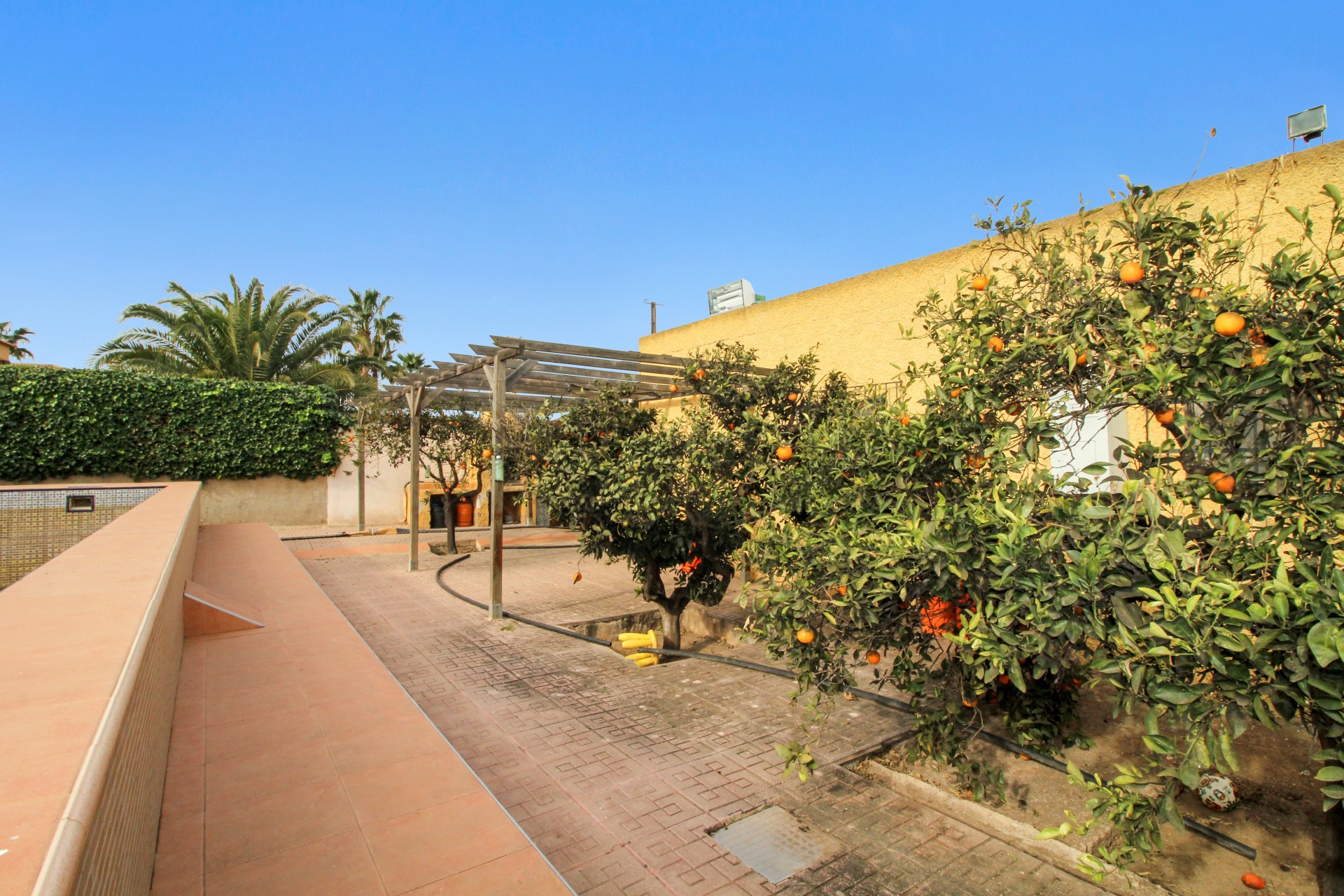 Resale - Villa -
El Algar - Inland