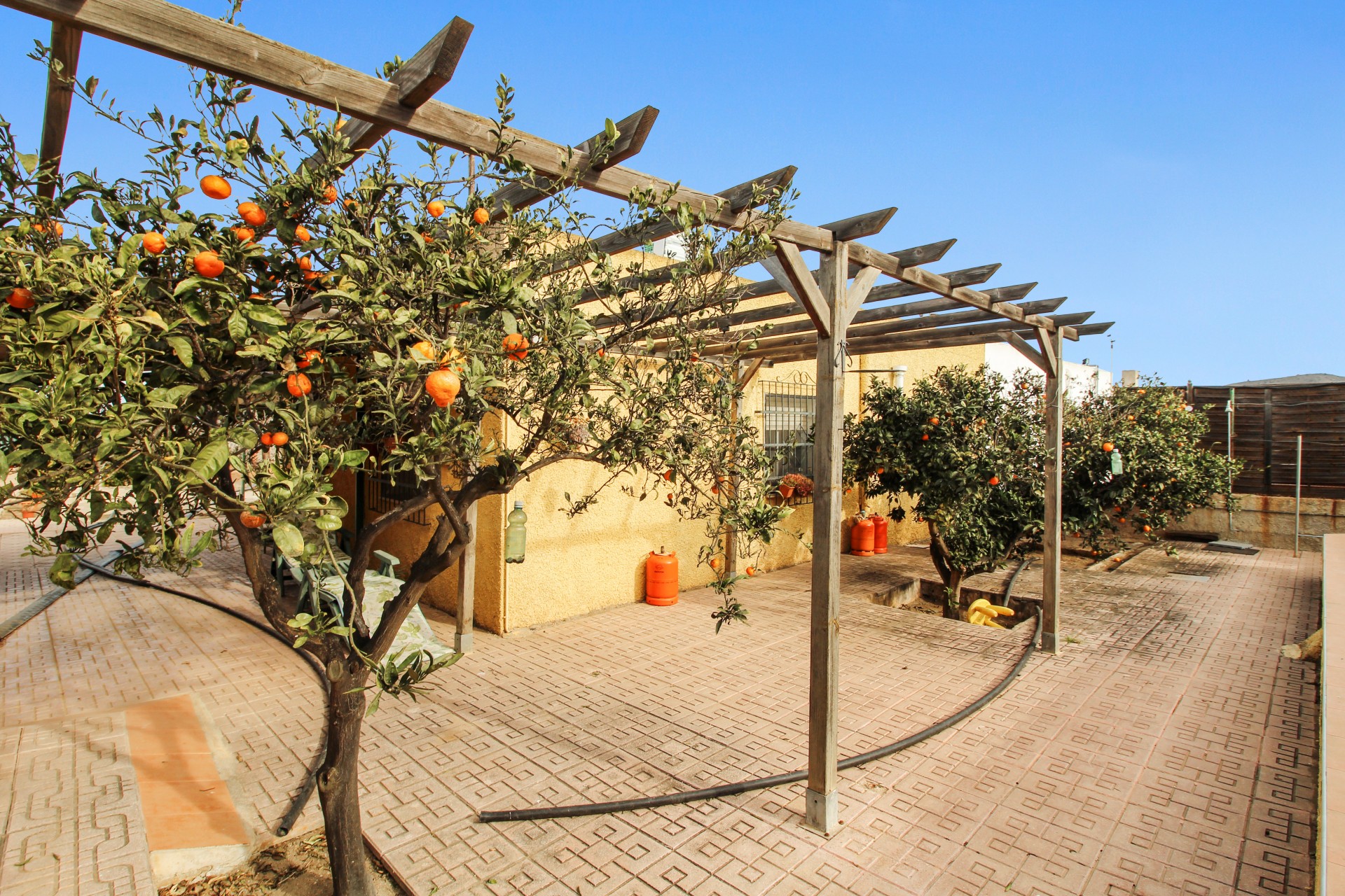 Resale - Villa -
El Algar - Inland