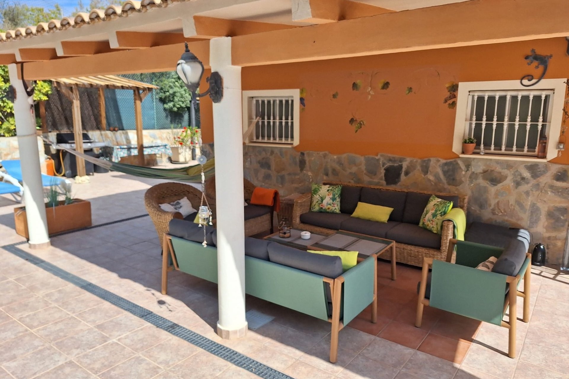 Resale - Villa -
El Campello - Costa Blanca