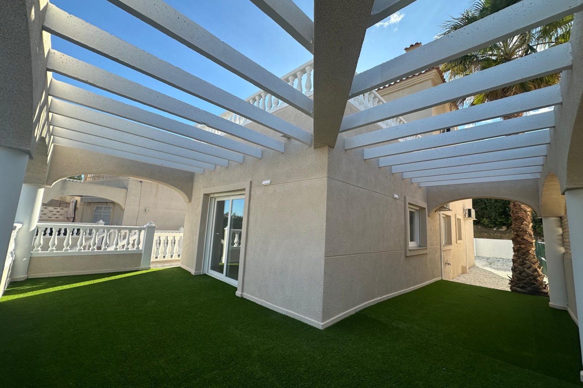 Resale - Villa -
El Campello - Costa Blanca