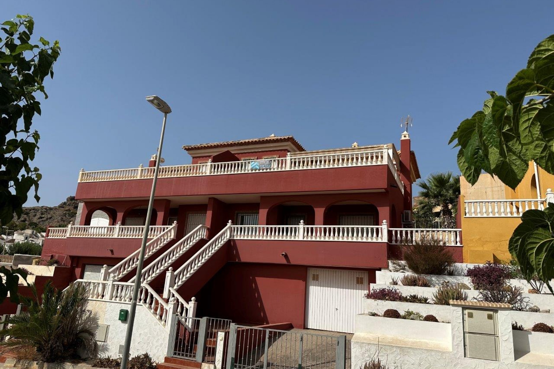 Resale - Villa -
El Carmoli - Costa Calida