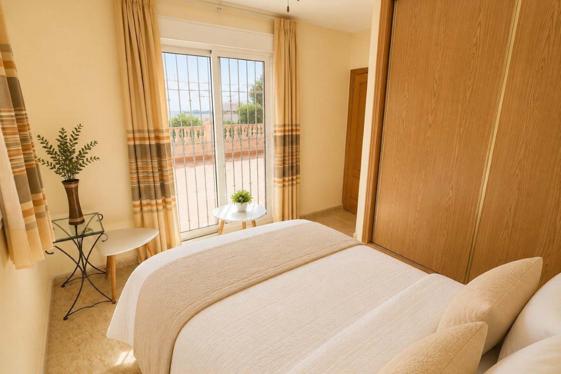 Resale - Villa -
El Carmoli - Costa Calida