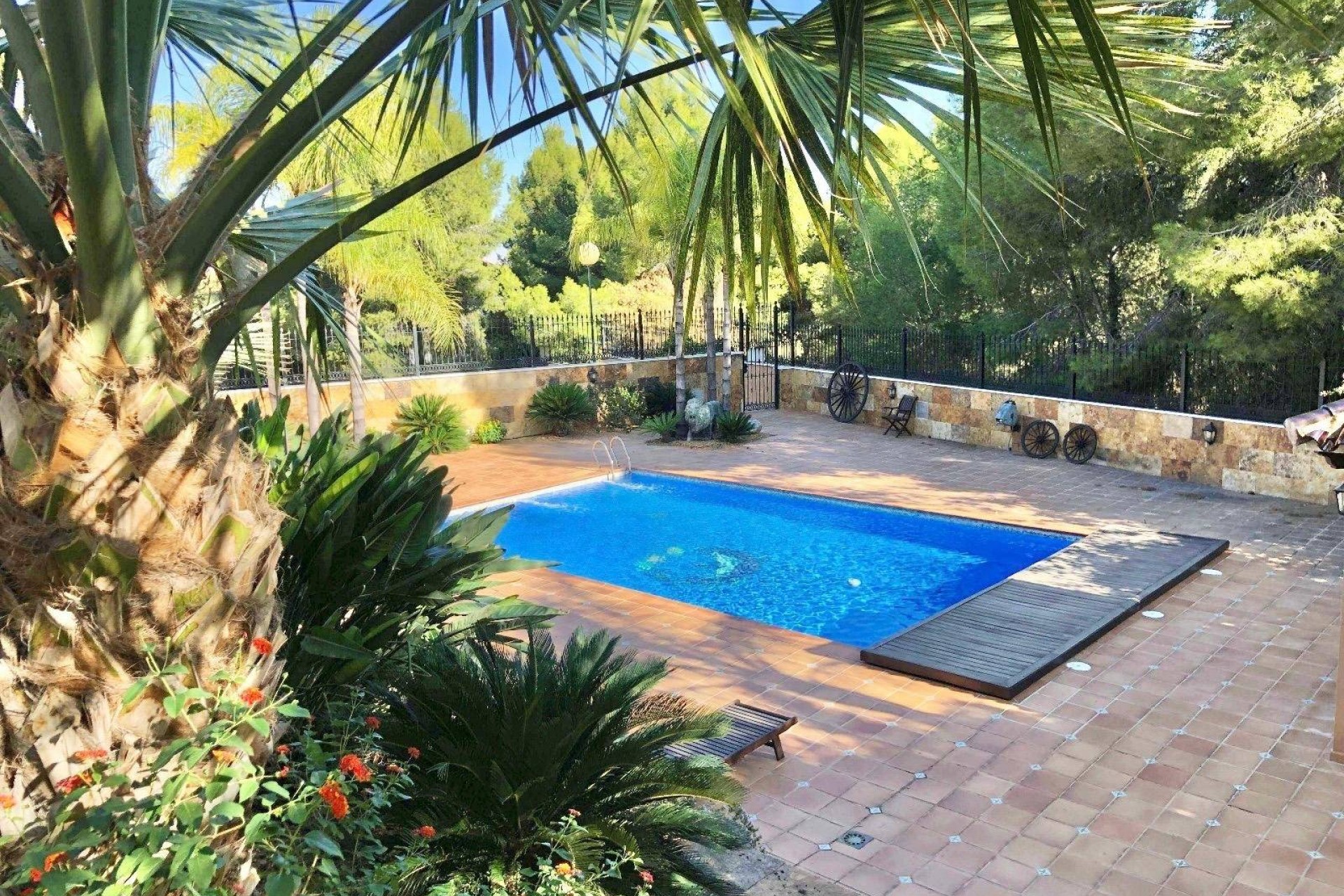 Resale - Villa -
El Palmar