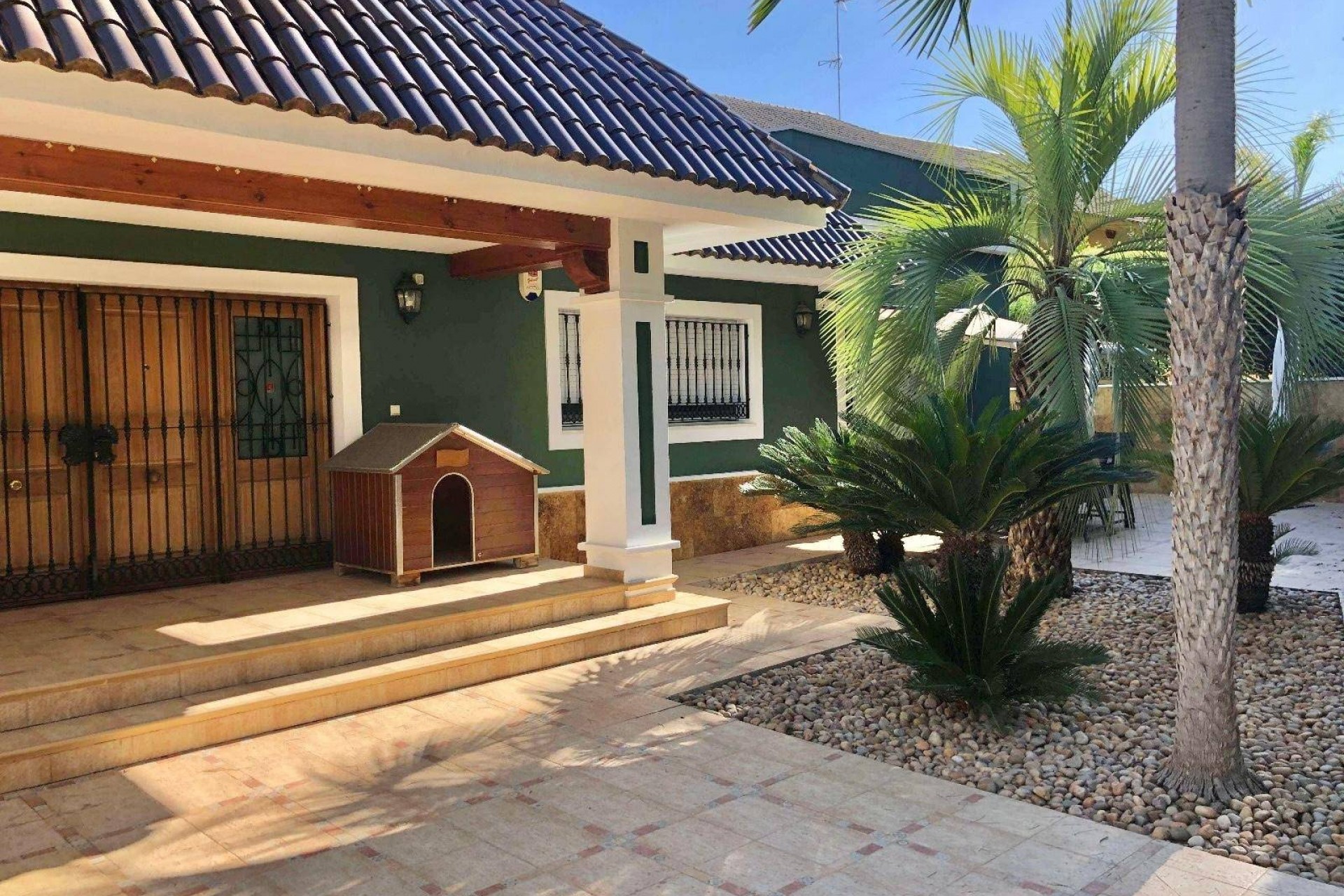 Resale - Villa -
El Palmar