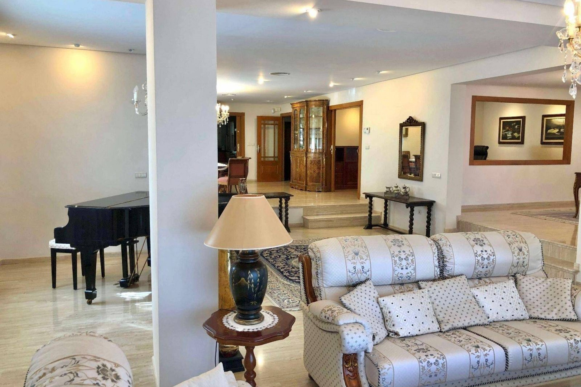 Resale - Villa -
El Palmar