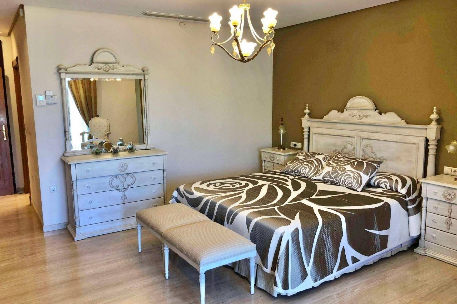 Resale - Villa -
El Palmar