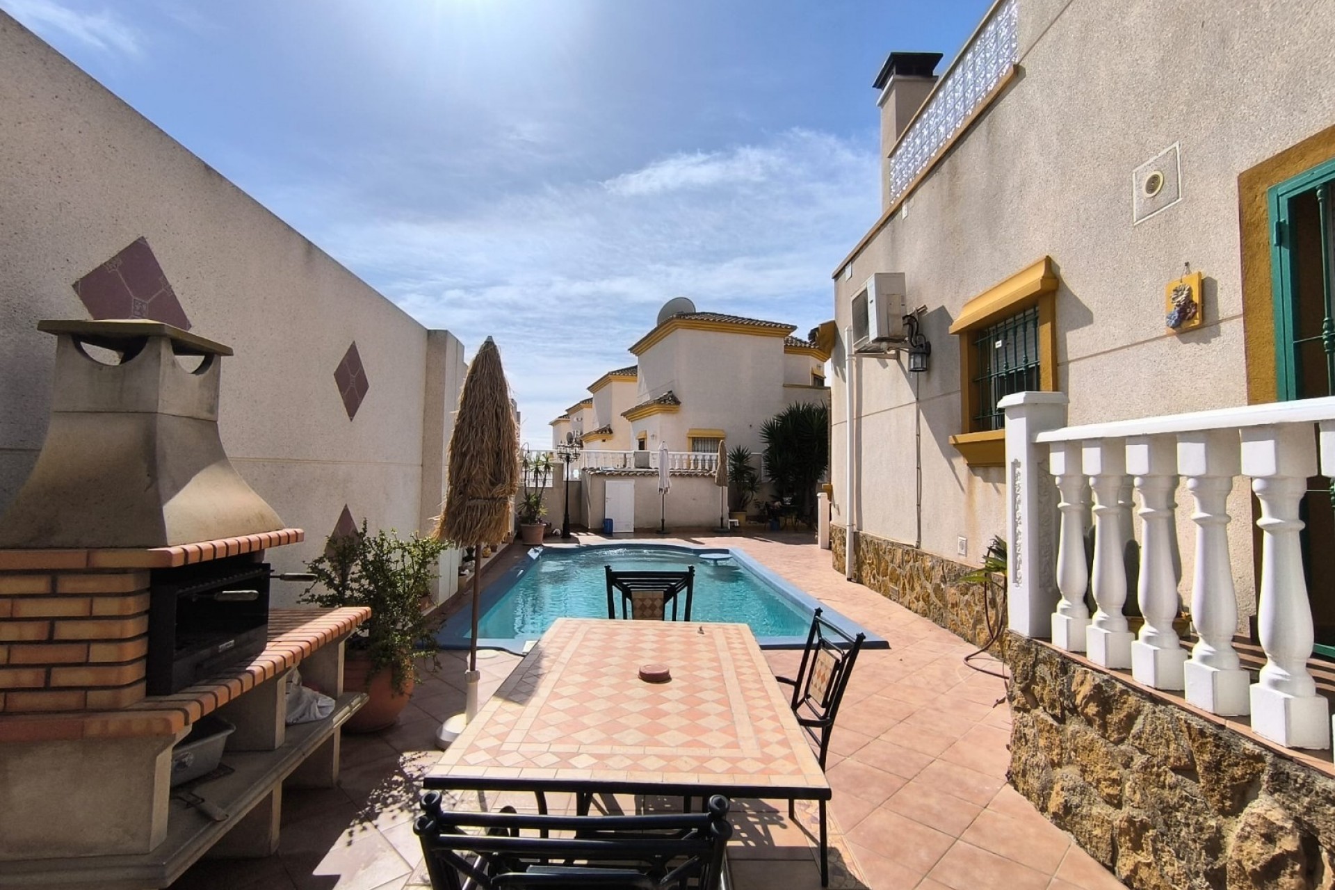 Resale - Villa -
El Raso - Costa Blanca