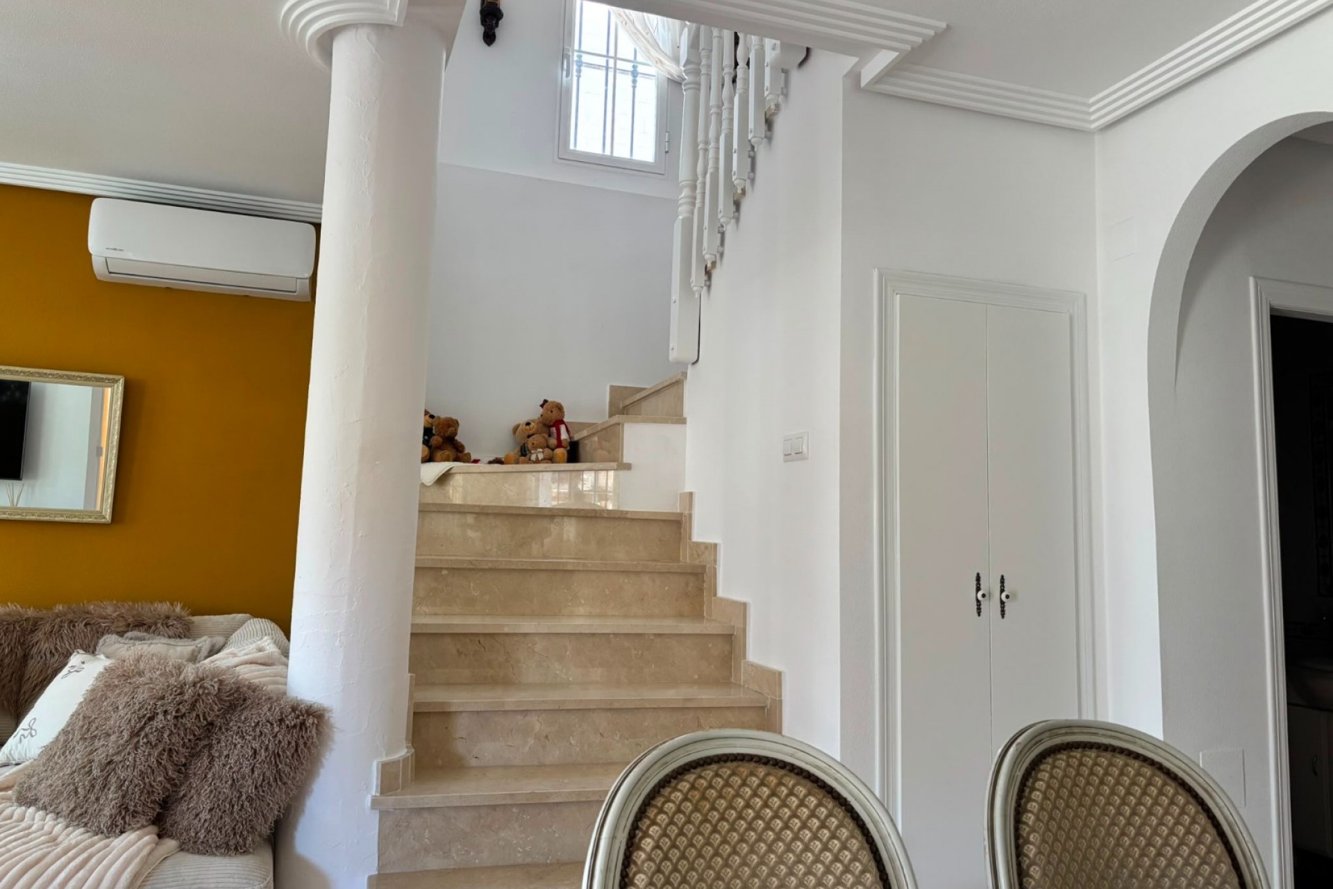 Resale - Villa -
El Raso - Costa Blanca