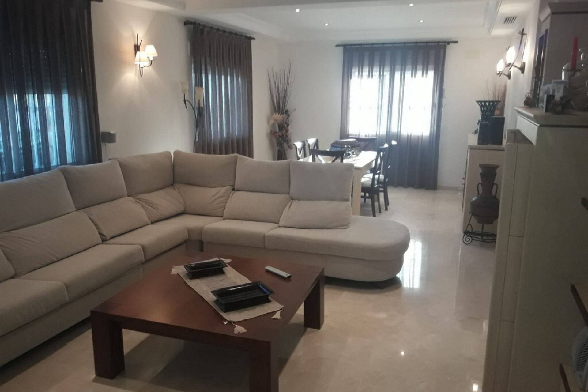 Resale - Villa -
Elche - Costa Blanca