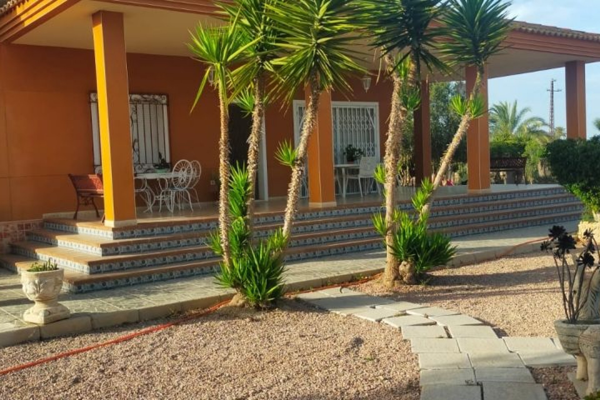 Resale - Villa -
Elche - Costa Blanca