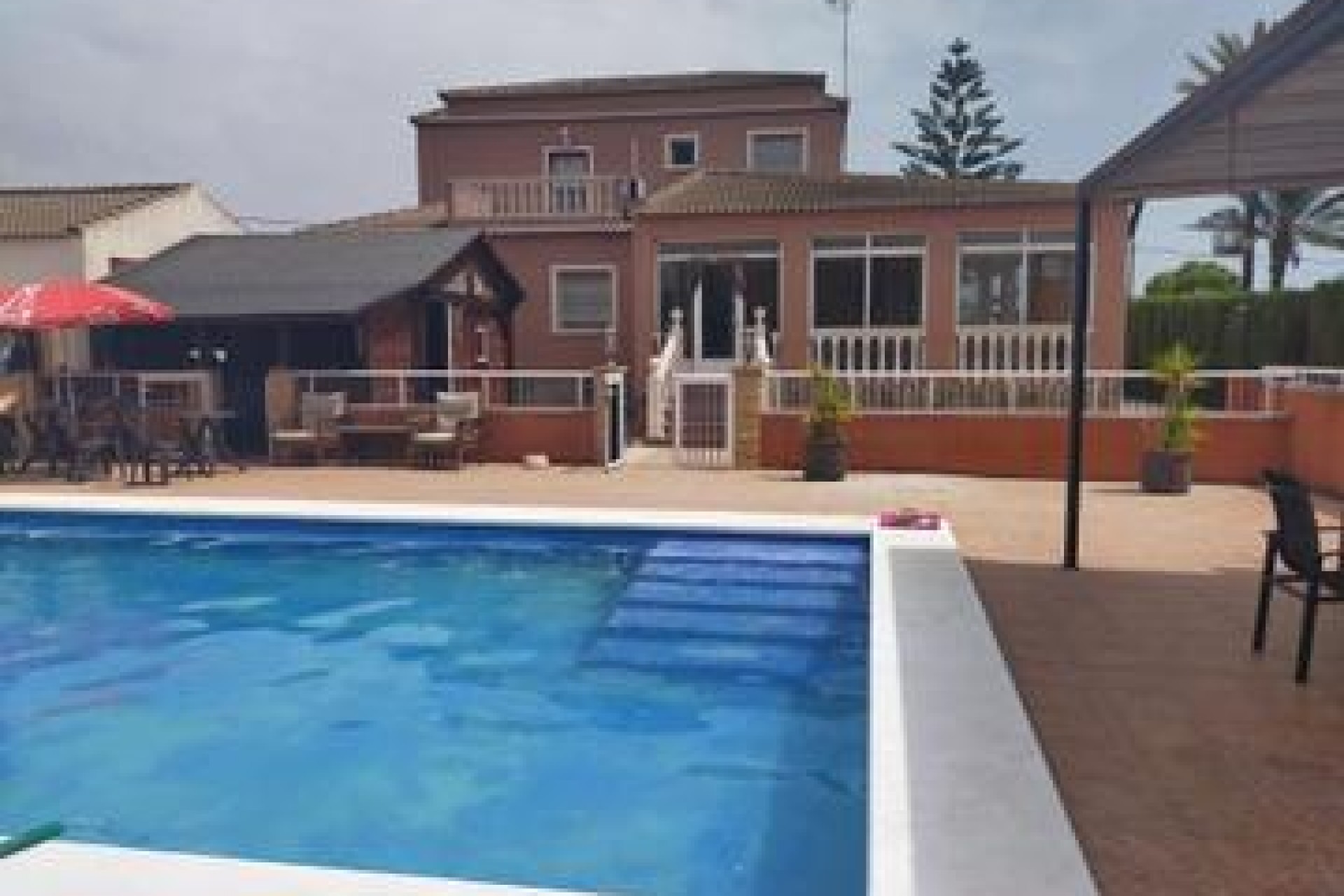 Resale - Villa -
Elche - Costa Blanca