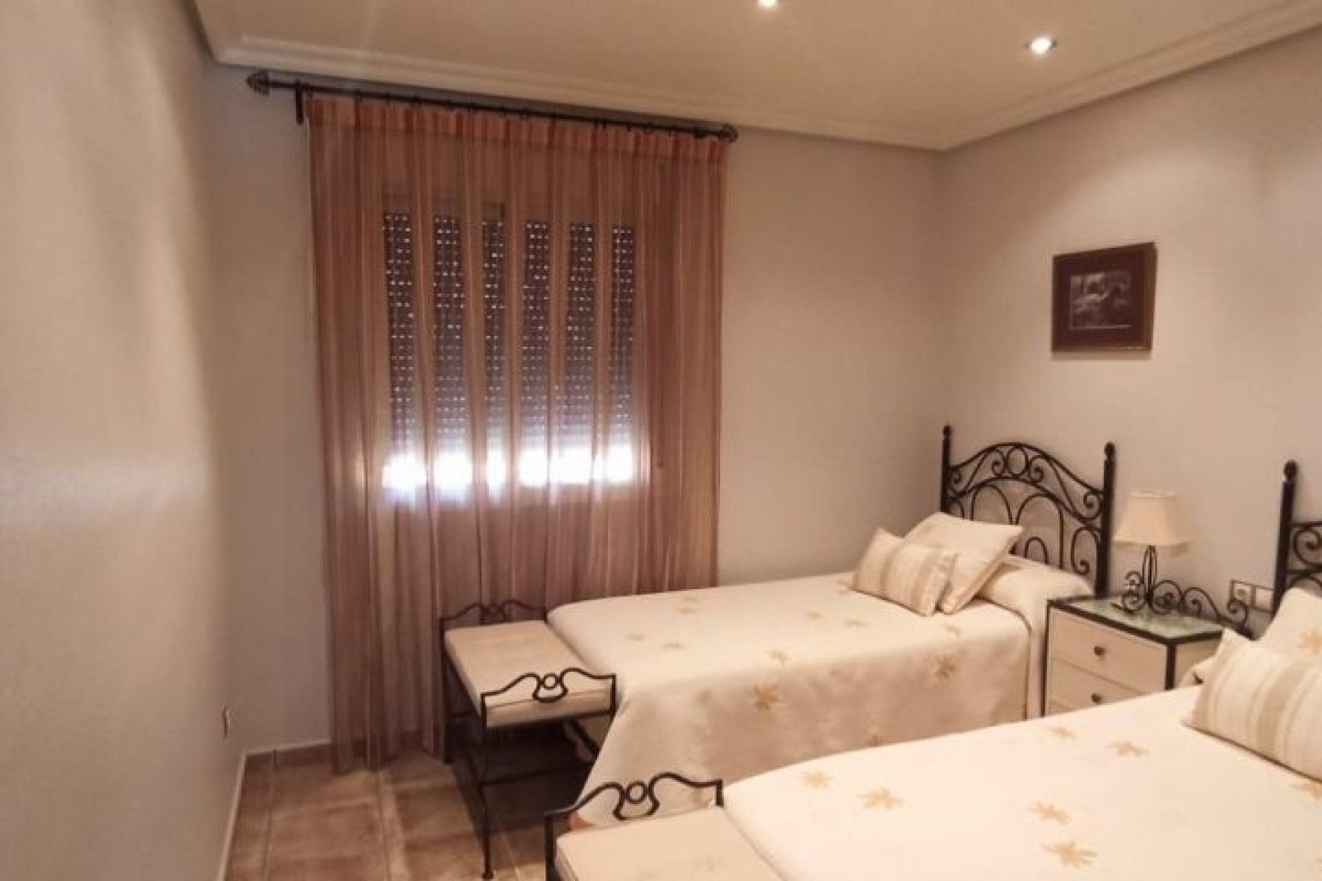 Resale - Villa -
Elche - Costa Blanca