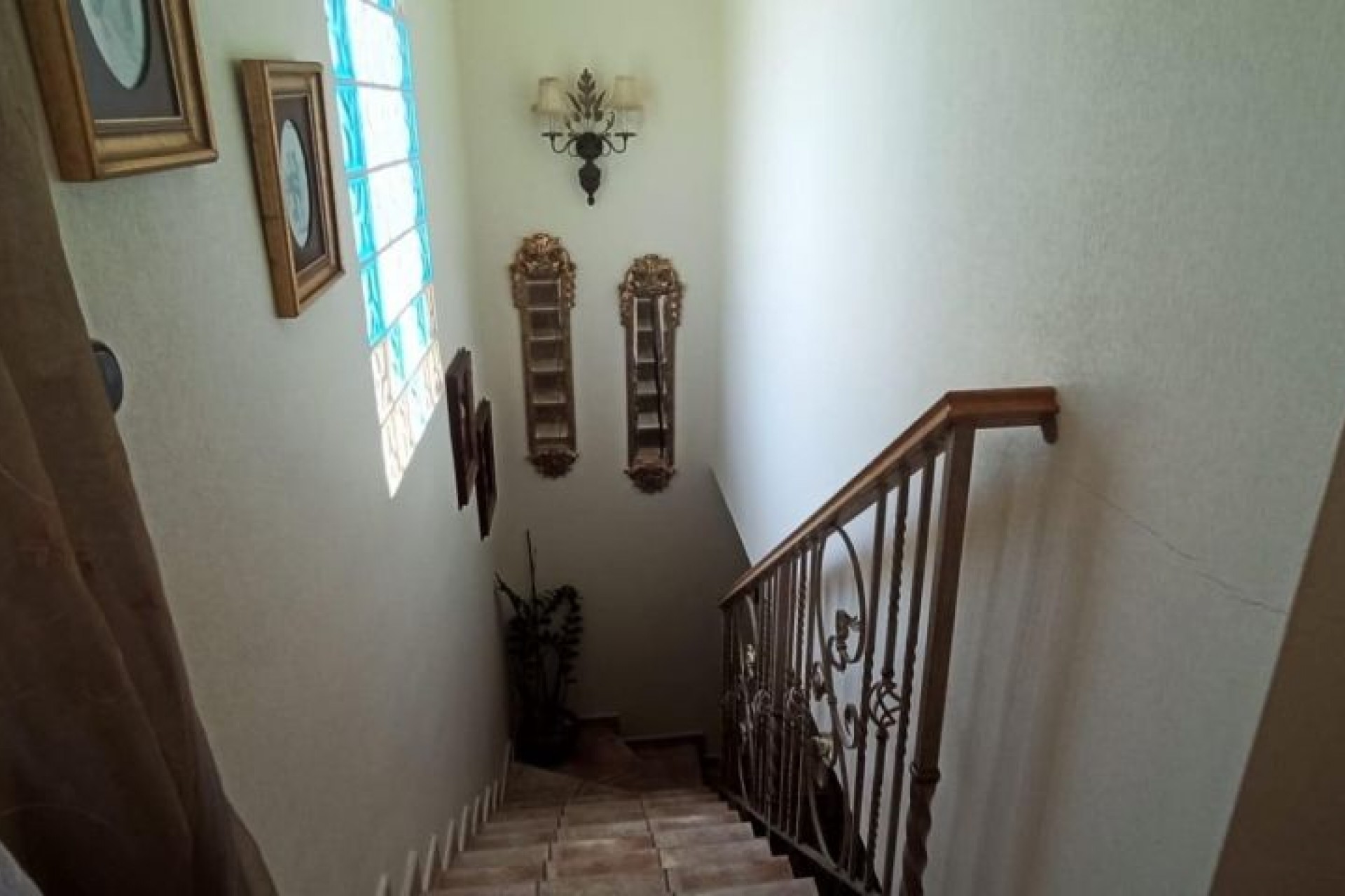 Resale - Villa -
Elche - Costa Blanca