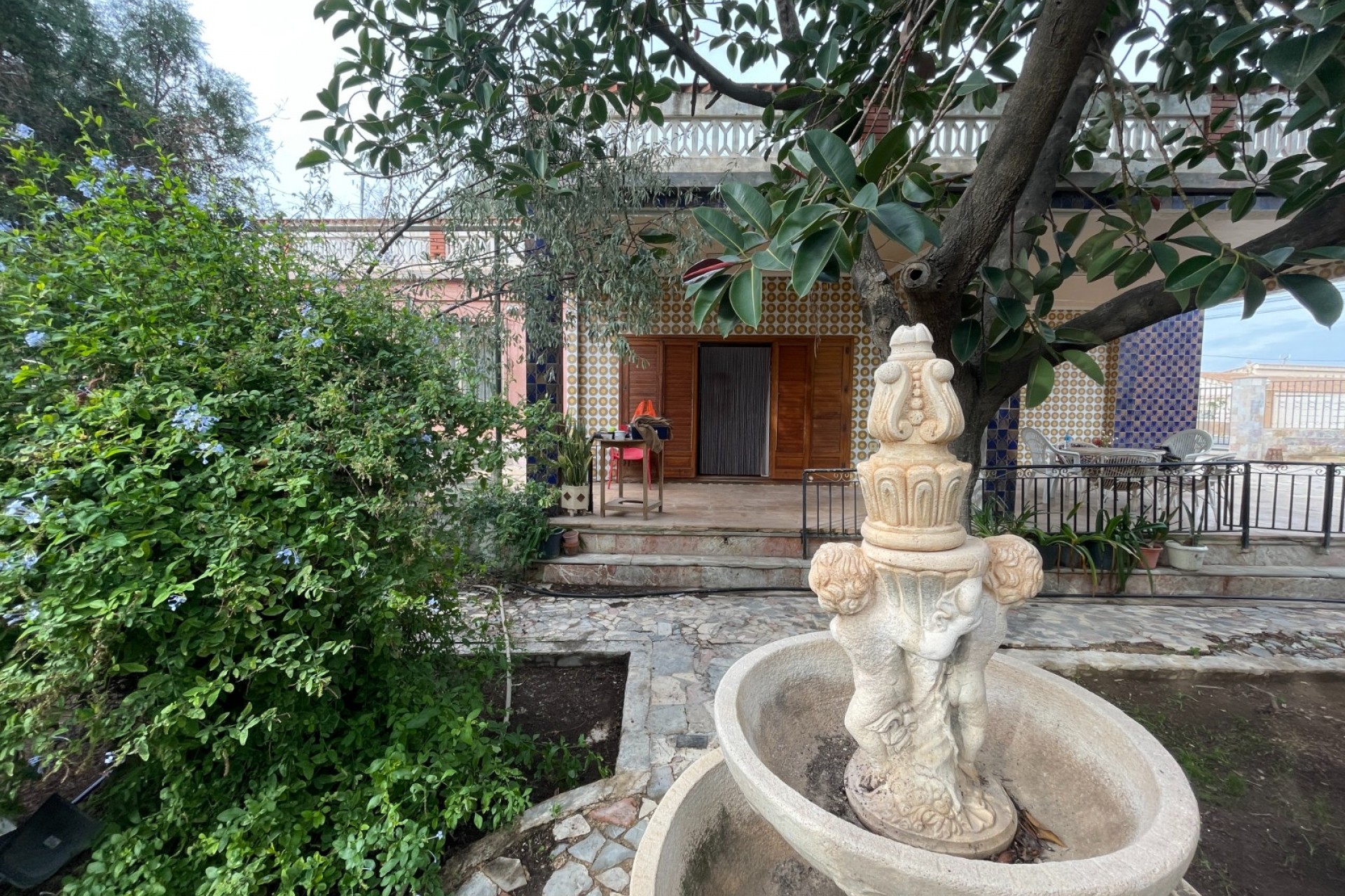 Resale - Villa -
Elche - Costa Blanca