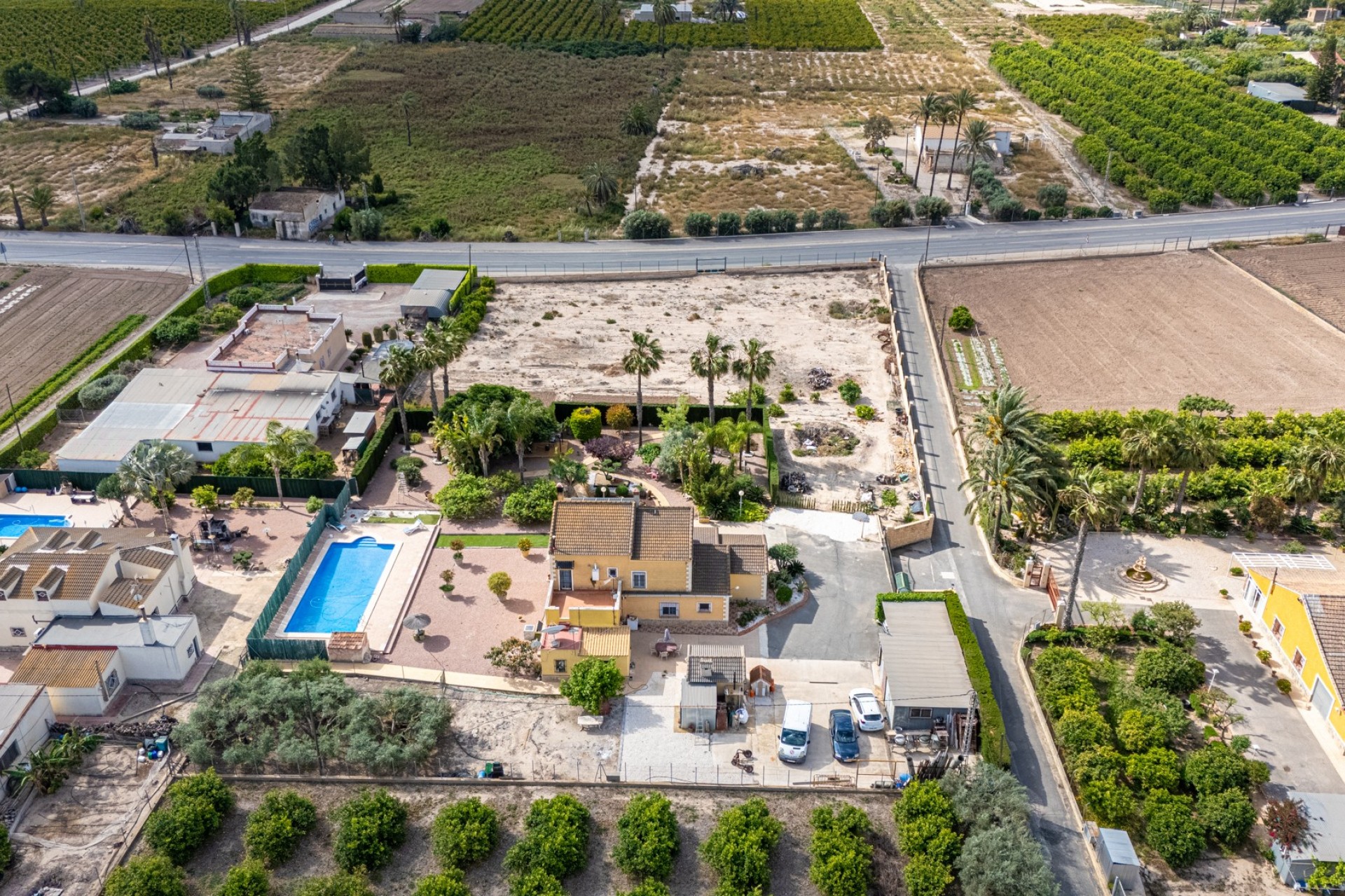 Resale - Villa -
Elche - Costa Blanca